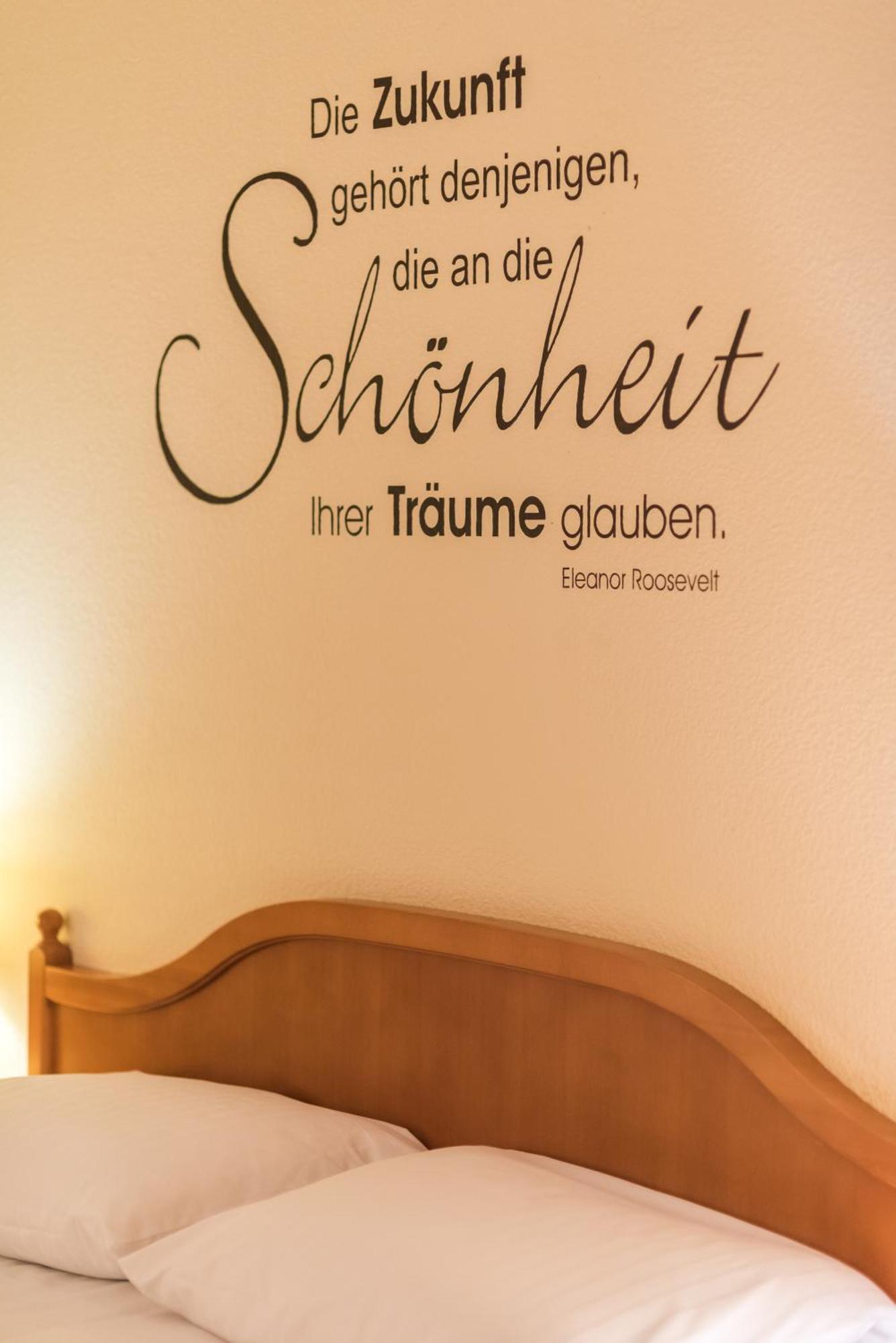 Trihotel Rostock - Wellnesshotel Adults Only Room photo